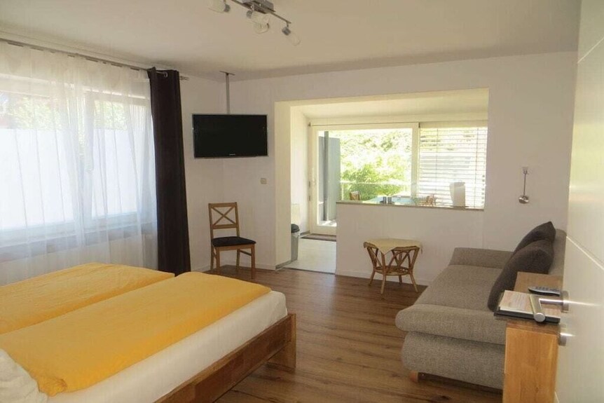A In The Sommertal Guesthouse - 梅爾斯堡