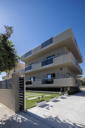 Exterior - Mayom Luxury Studios (Gazi)