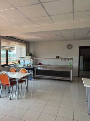 Daily continental breakfast for a fee - korkmaz rezidans (Kayseri)