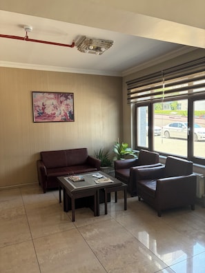 Lobby sitting area - korkmaz rezidans (Kayseri)