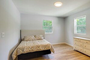 Room - NEW Ranch Home By Duke Hospital & UNC Hospitals (Durham)