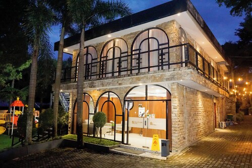 Nimo Resort Ciater