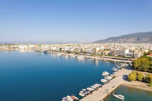 Marina - Modern City-Center Studio in the Heart of Kalamata (Kalamata)