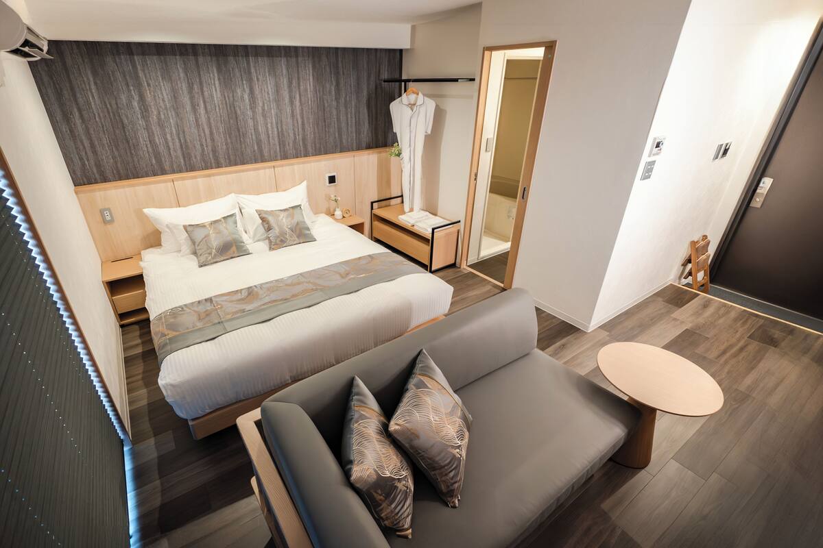 Kamar Double Mewah | Kedap suara dan Wi-Fi gratis