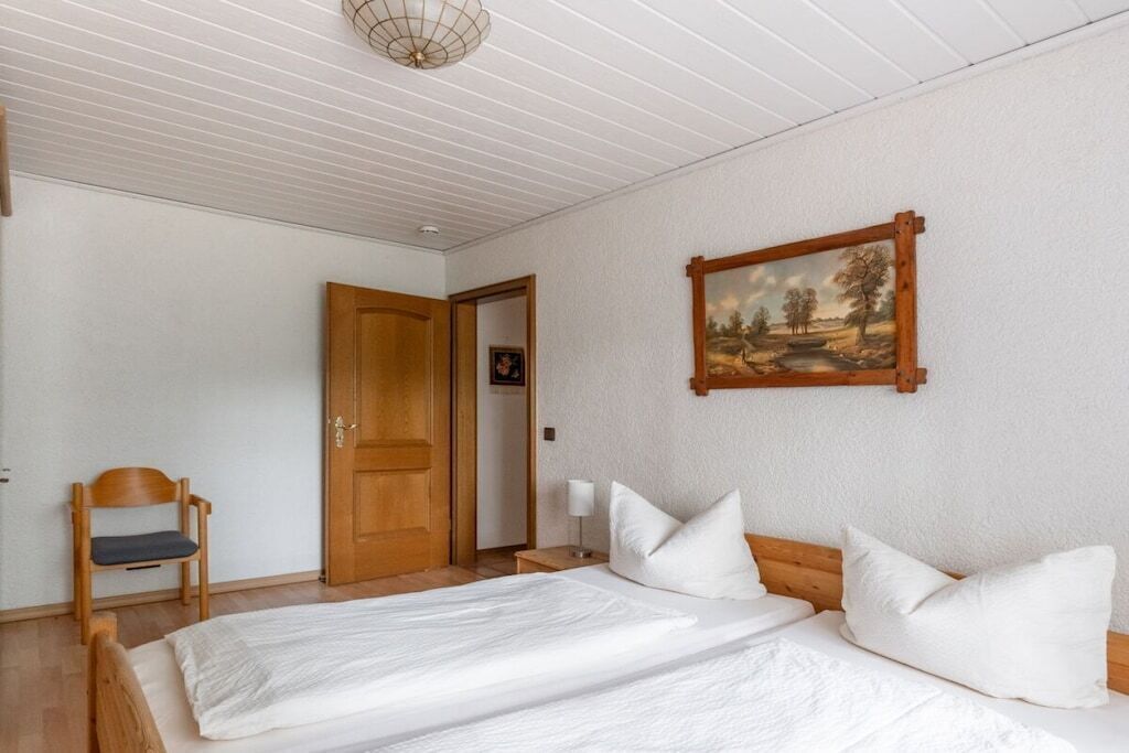 4 Schlafzimmer, Bügeleisen/Bügelbrett, kostenloses WLAN, Bettwäsche
