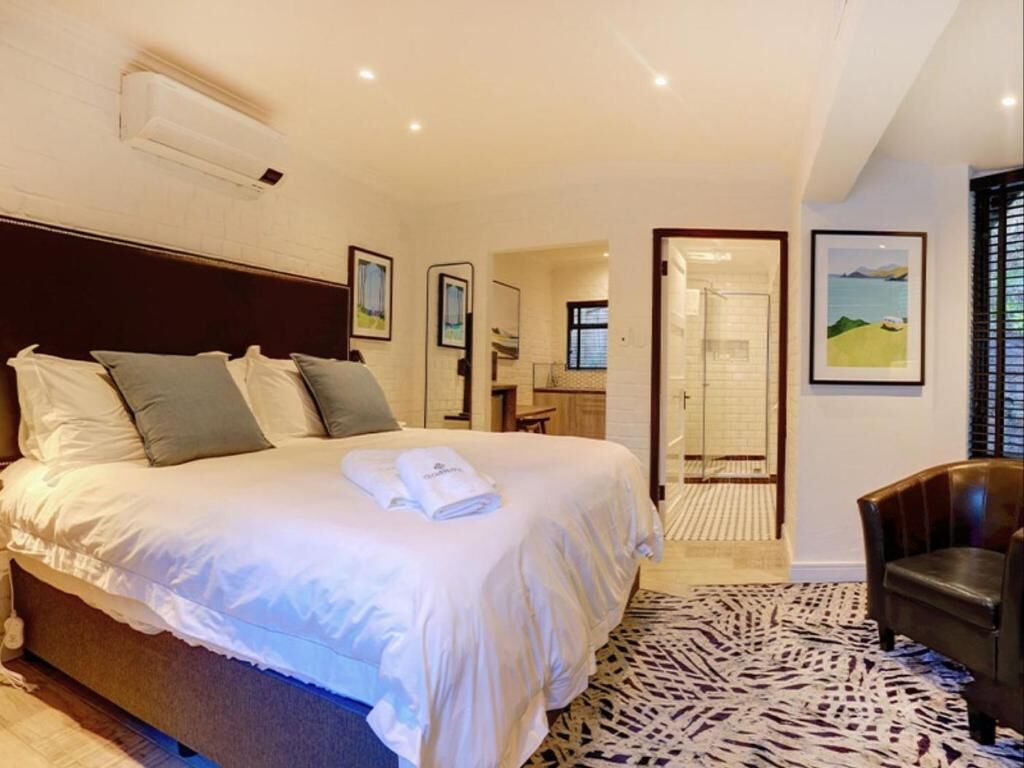 Comfort Double Room, Garden View | In-room safe, iron/ironing board, free WiFi