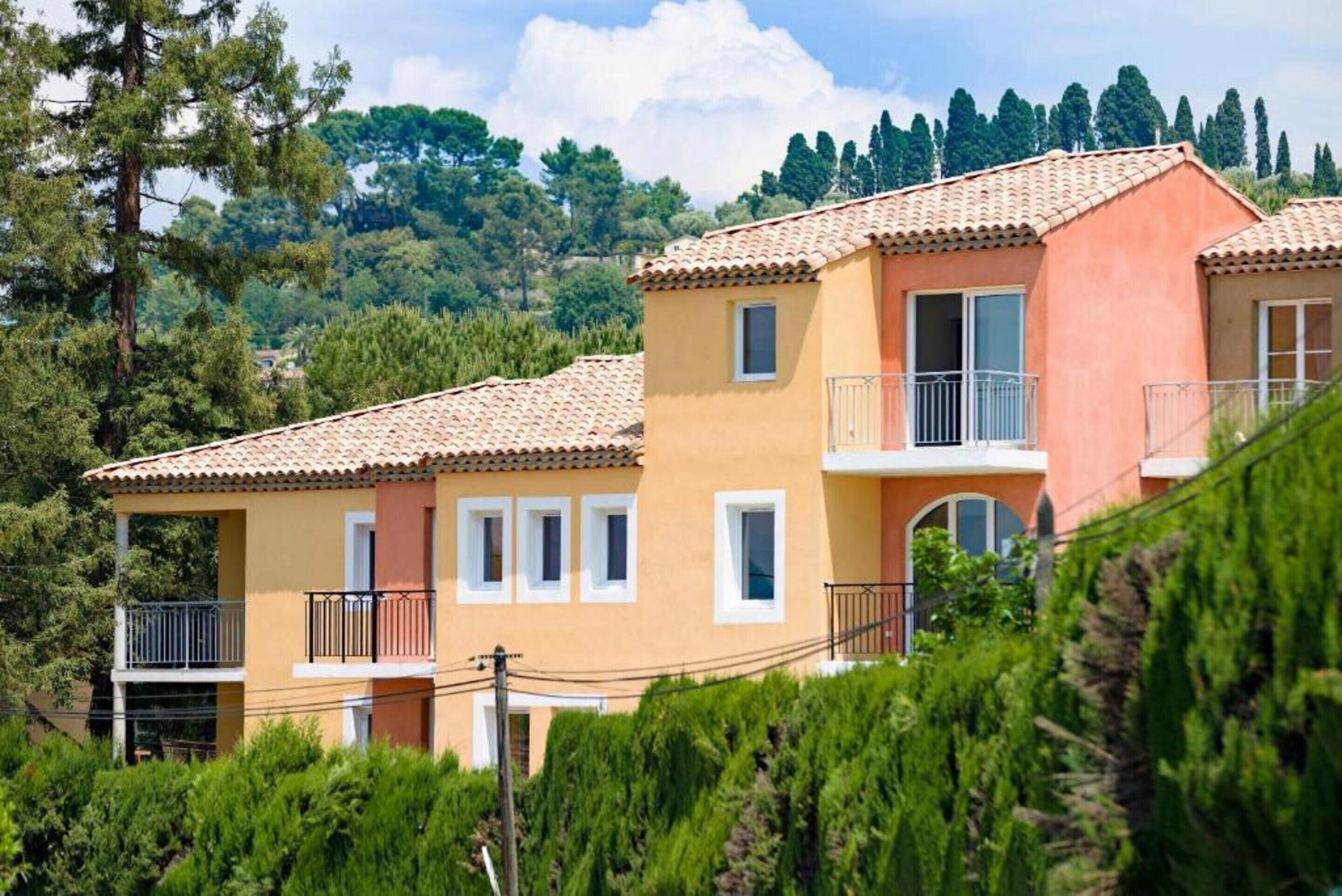 Apartment | Exterior