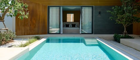 Villa (3 Bedrooms) | Front of property