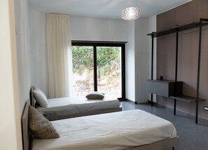 Room - Villa D'Angelo Holiday Estate (Caronia)