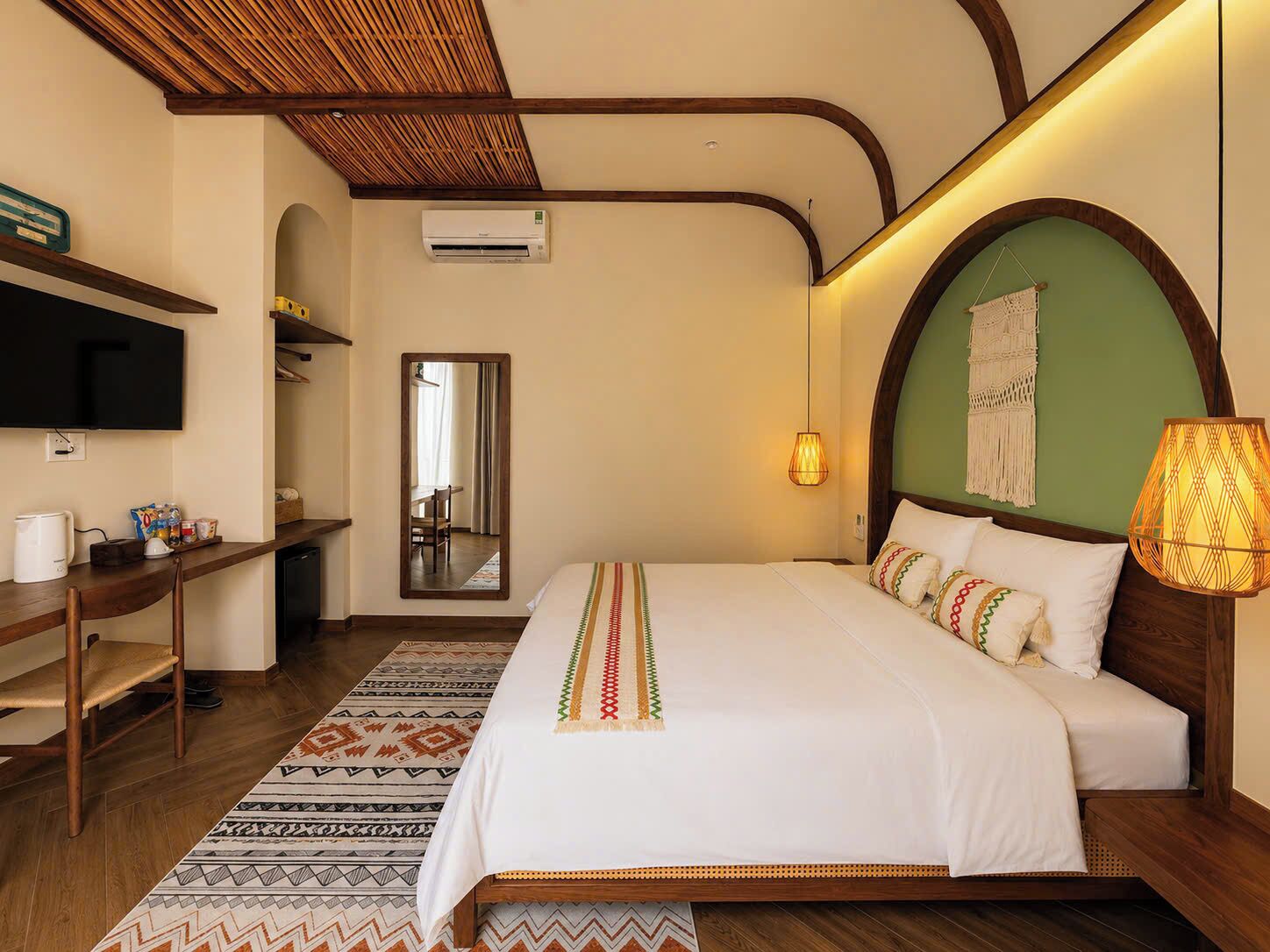 Minibar, wifi gratis y ropa de cama 