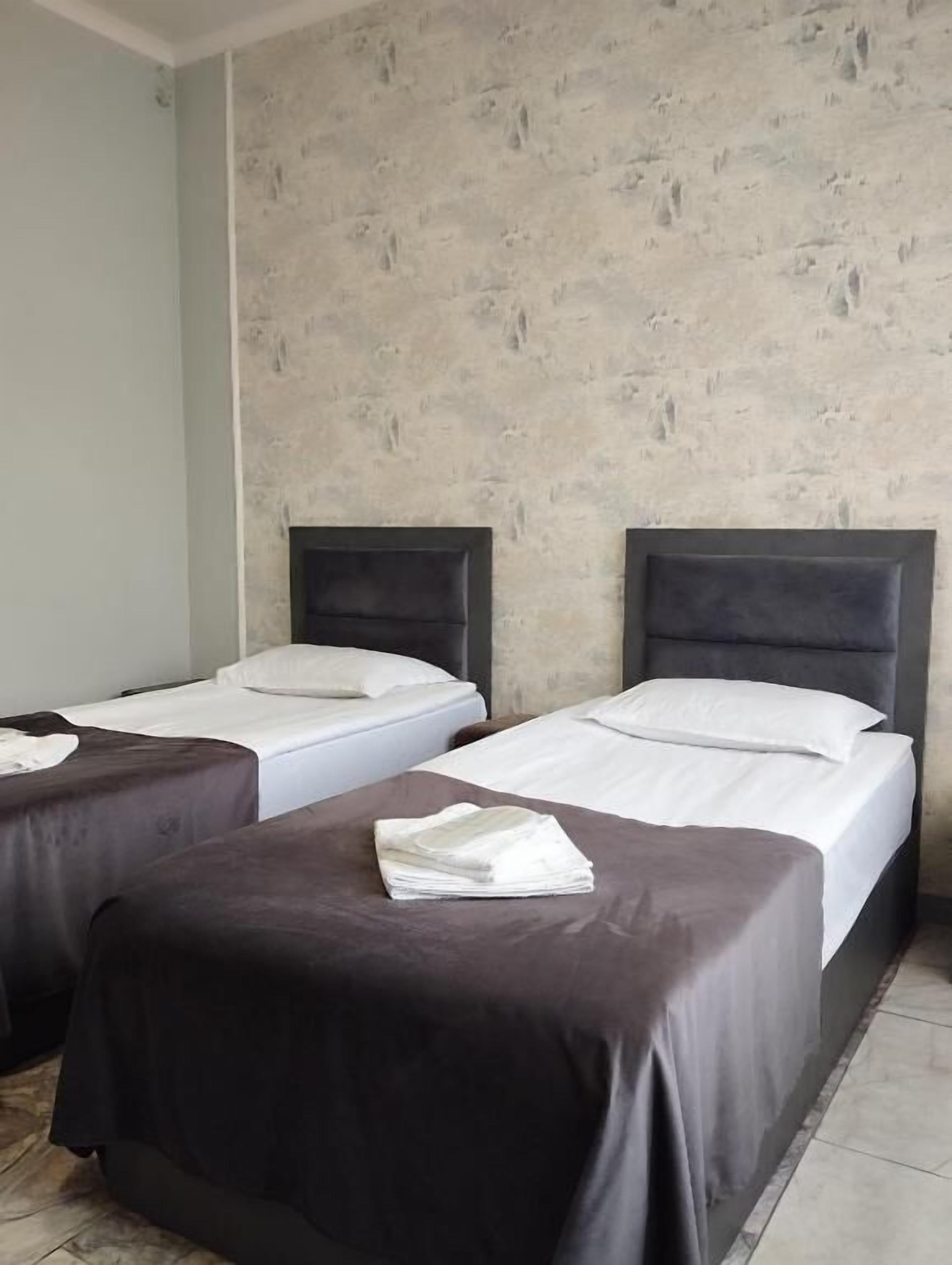 Habitación con 2 camas individuales | Wifi gratis