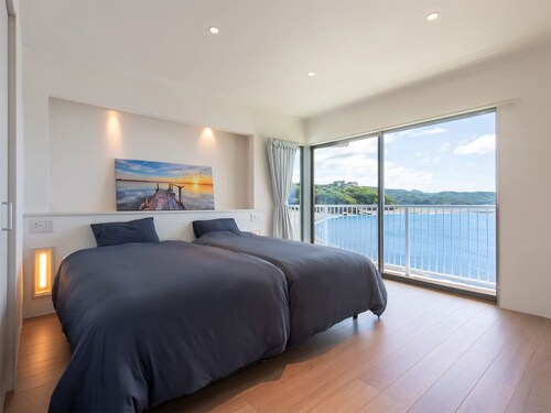 Private Villa Kai -KUMANO- Have the sky and the sea all to yourself. That's the only luxury.