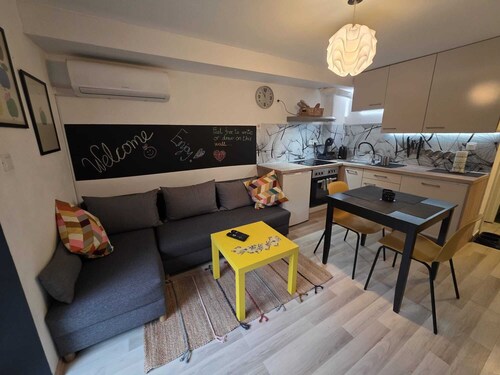 City Oasis with Garden, BBQ, Pet-Friendly, near city center