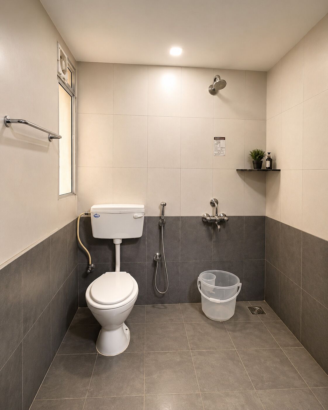 Comfort Studio, Balcony, City View | Bathroom | Shower, towels