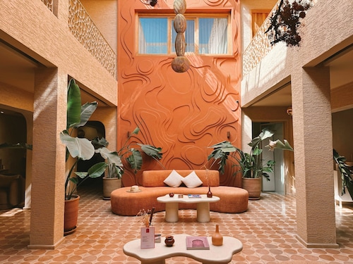 Maison Nalos