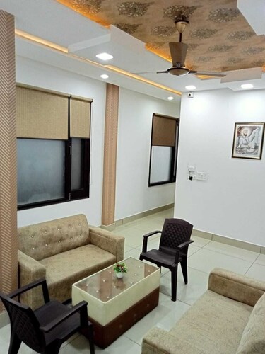 Hotel Paul Residency 