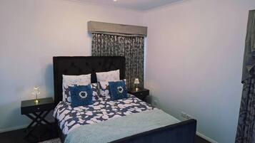House, 5 Bedrooms | 5 bedrooms