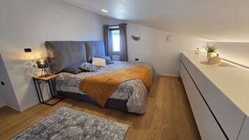 Desk, iron/ironing board, travel crib, WiFi