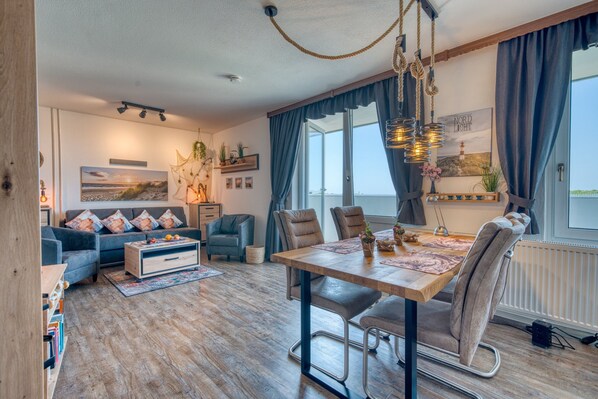Dining - Vrbo Property (Heiligenhafen)
