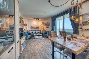 Dining - Vrbo Property (Heiligenhafen)