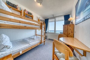 Room - Vrbo Property (Heiligenhafen)