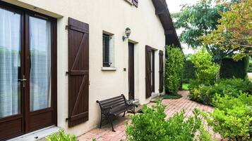 House | Balcony