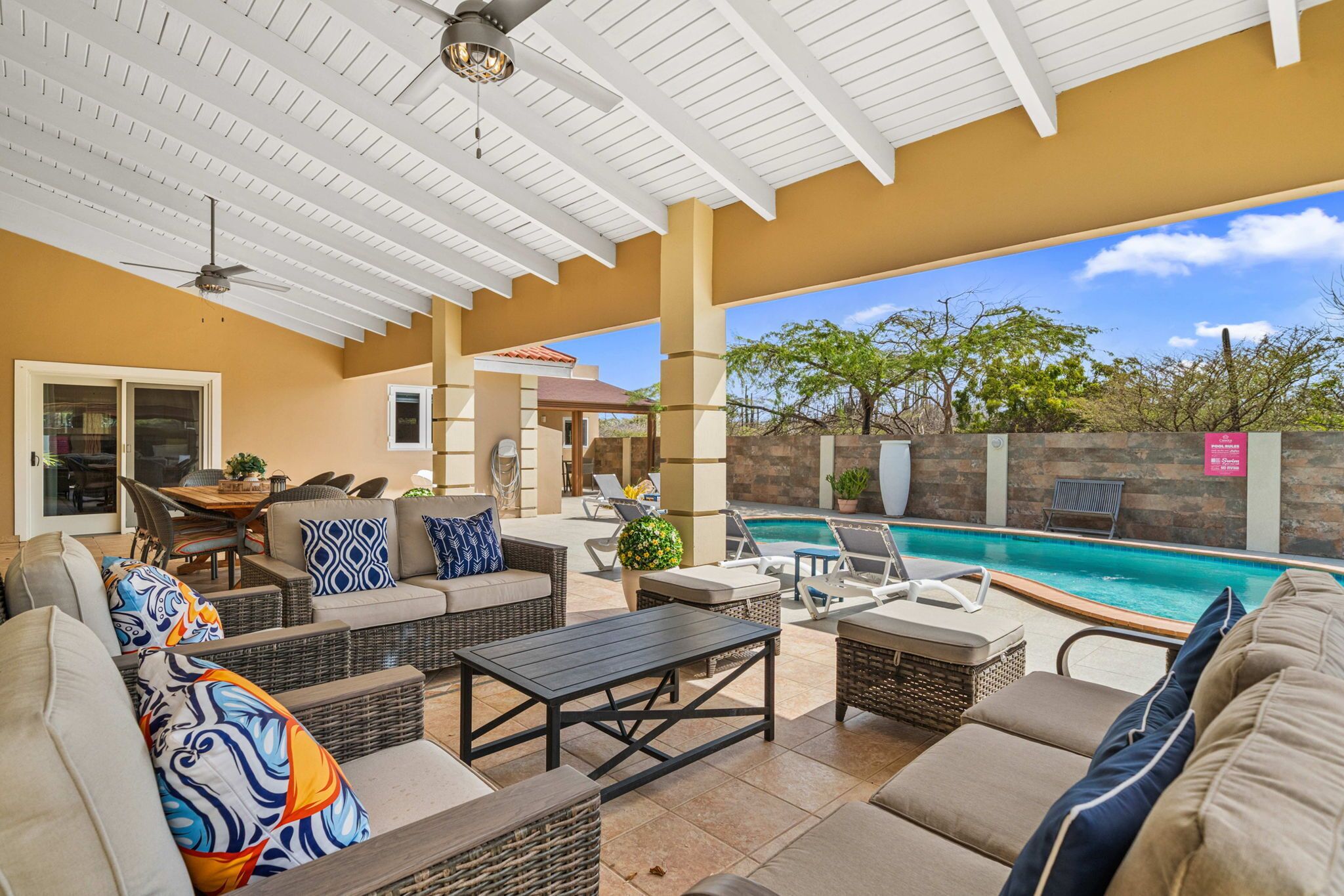 Casa (5 Bedrooms) | Servicios del alojamiento