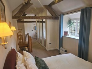 Double Room | In-room safe, iron/ironing board, free WiFi - Cotswold Townhouse - Adults Only (Stow-on-the-Wold)