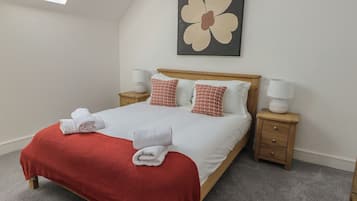 3 bedrooms, free WiFi, individually decorated, individually furnished
