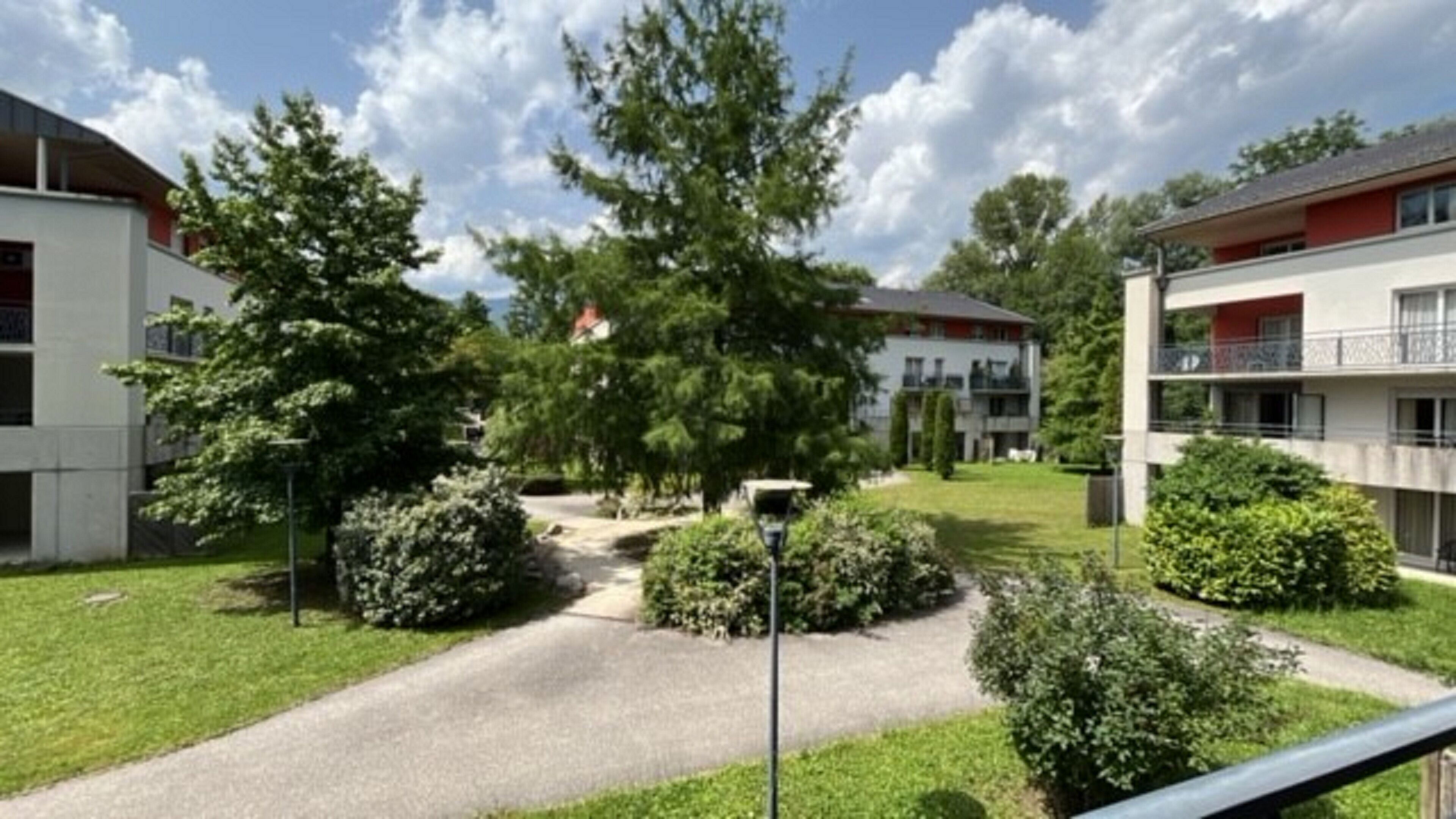 Apartment | Property grounds