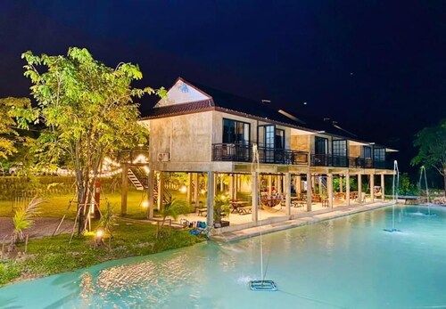 Tree House HomeStay