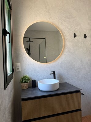 Bathroom - Vrbo Property (Conil de la Frontera)