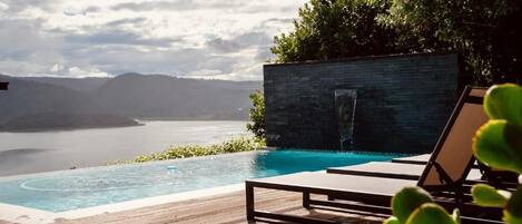 Outdoor pool, pool loungers