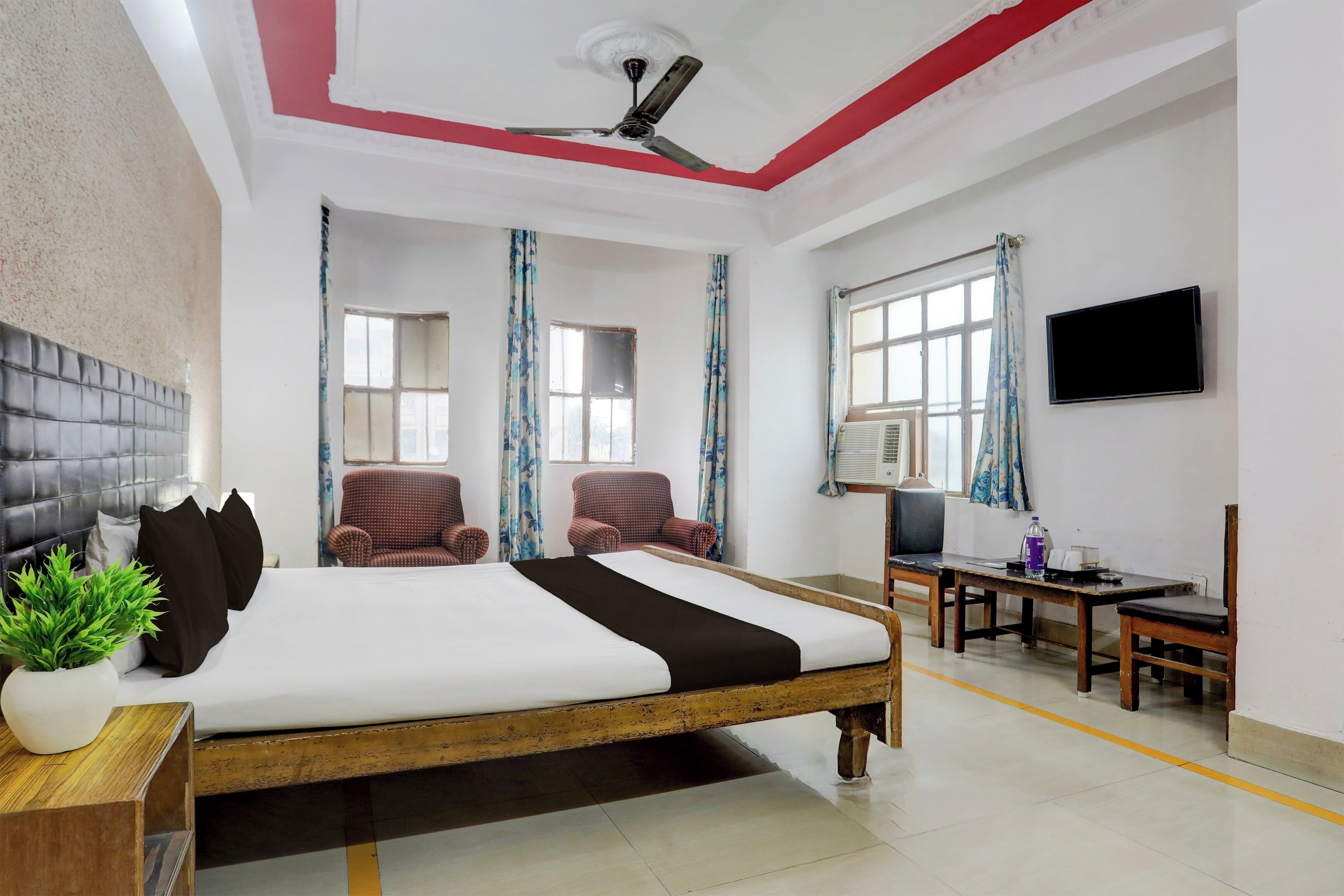 Deluxe Double Room, City View | Free WiFi