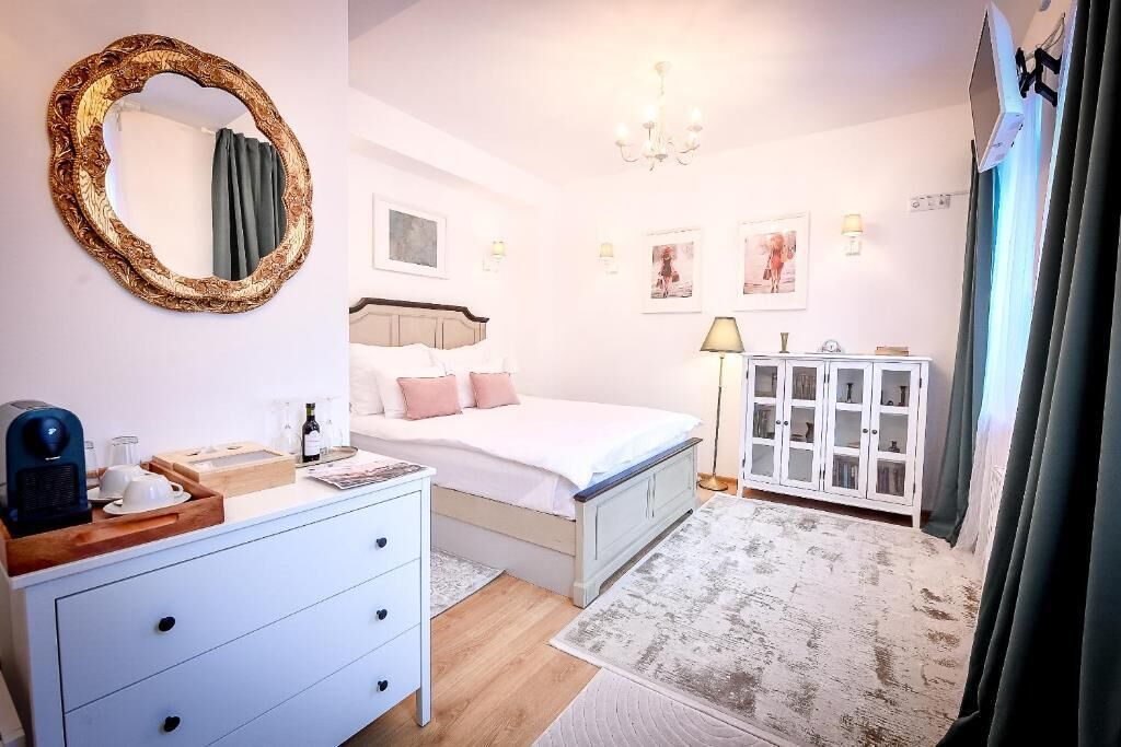 Individually decorated, individually furnished, iron/ironing board