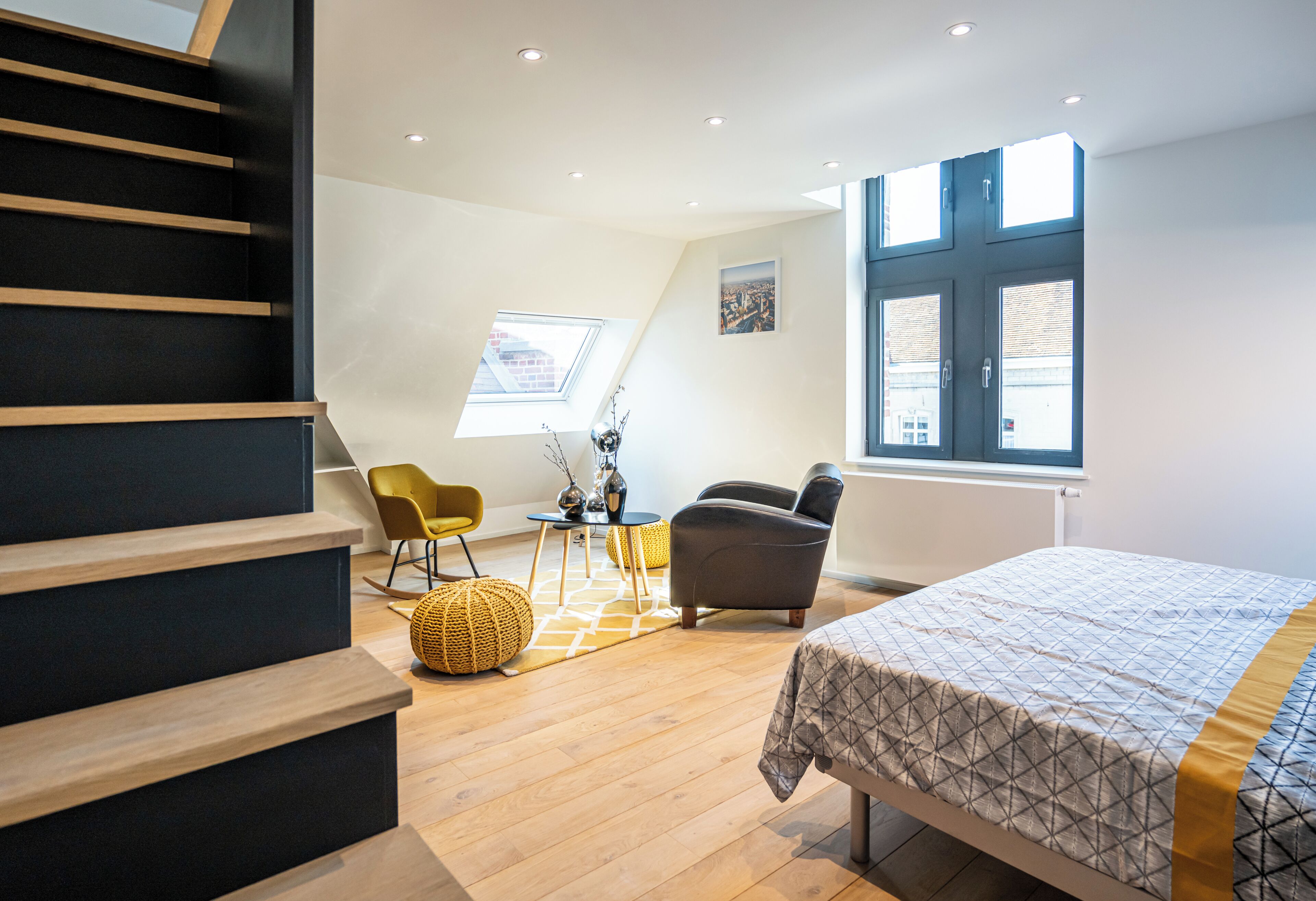 Apartamento conforto, várias camas, ar-condicionado, vista para a cidade | Cortinas blackout, ferros/tábuas de passar roupa, Wi-Fi de cortesia