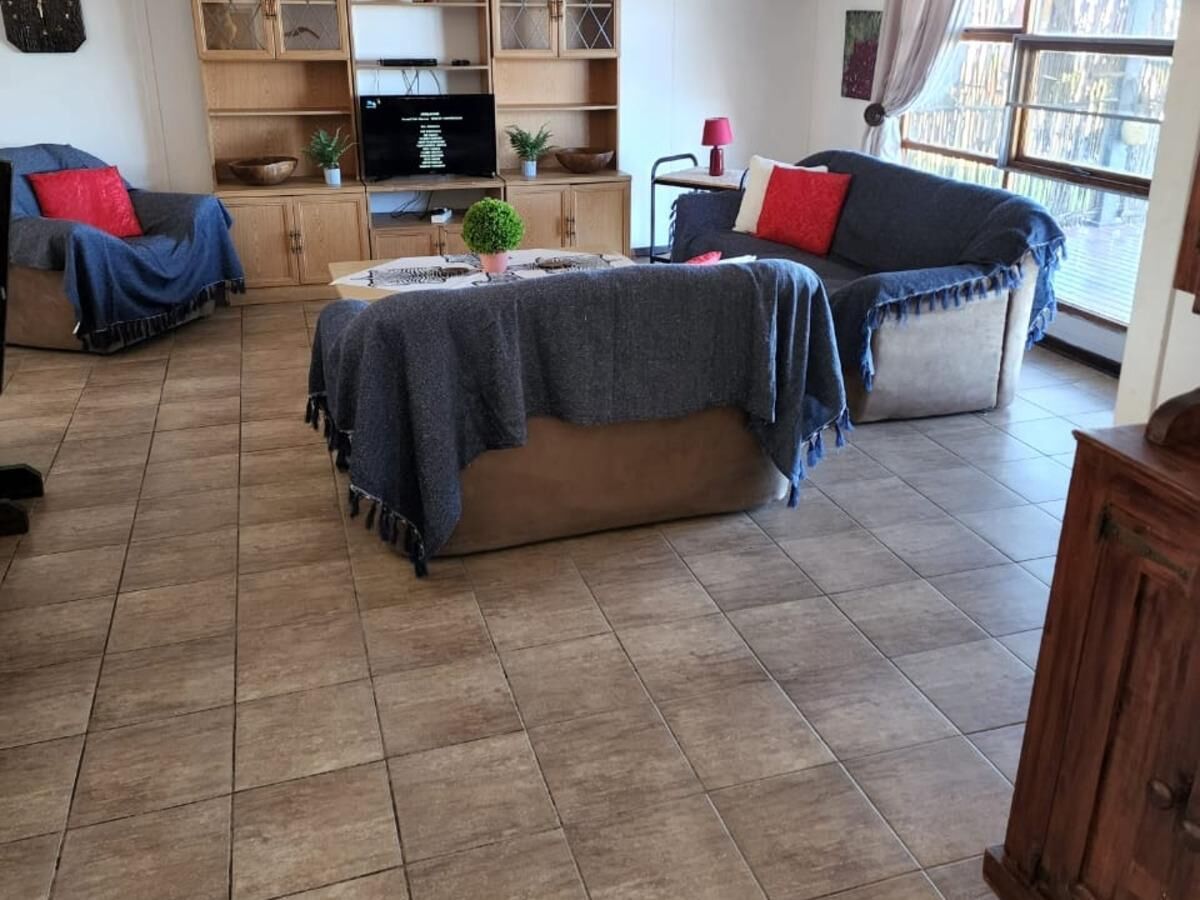 Basic House, Patio, Sea View | Living area