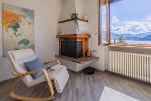 House, Smoking | 2 bedrooms