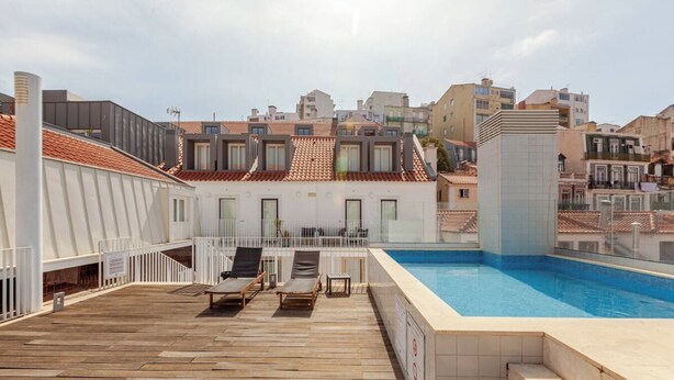 Unclassified image, 1 of 13, button - Stylish Retreat with Rare Rooftop Pool | 2BR, 2BA (Lisboa)