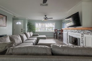 Living area - Space Coast Retreat With Heated Pool (Merritt Island)