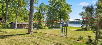 Sullivans Landing | 5BR | Waterfront on South Arm of Lake Charlevoix