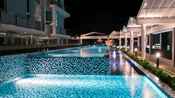 Piscina externa