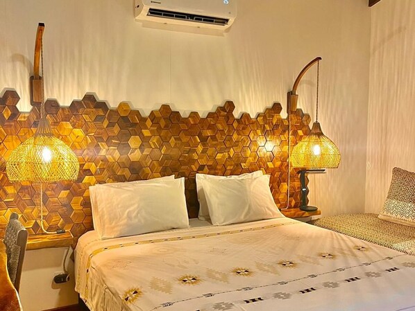 Room - Romantic bungalow, AC - 3 guests (Saint-Philippe)