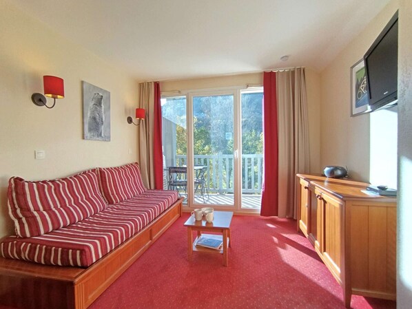 Living area - Apartment with balcony - 4 guests (Saint-Lary-Soulan)
