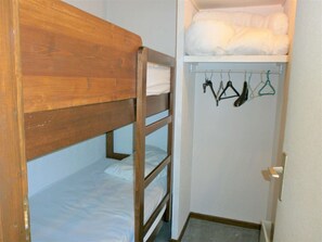 Room - Cozy T2, parking - 4 guests, south facing (Vignec)
