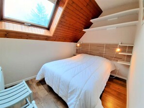 Room - Cozy T2, parking - 4 guests, south facing (Vignec)