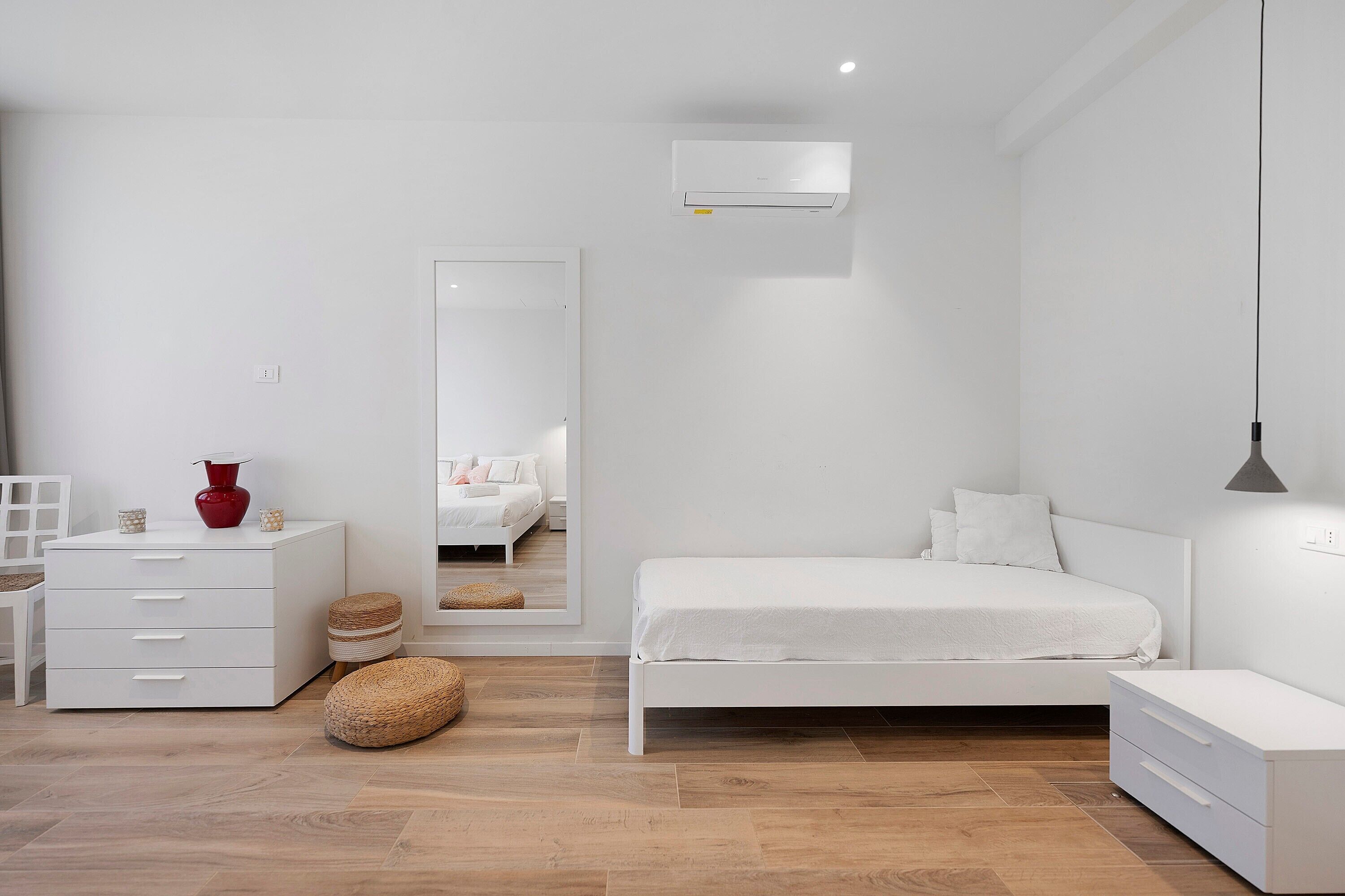 2 dormitorios, tabla de planchar con plancha, wifi y ropa de cama