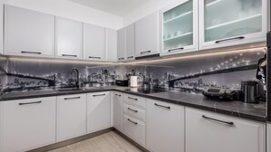 Private kitchen - Stunning apartment in Moscenicka Draga (Moscenicka Draga)