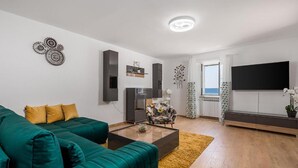 Living area - Stunning apartment in Moscenicka Draga (Moscenicka Draga)