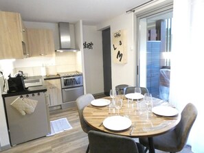 Dining - Apartment with parking - 6 guests (Vignec)